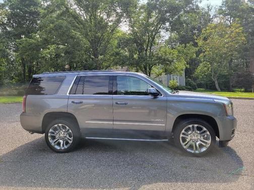 2019 GMC Yukon SLT
