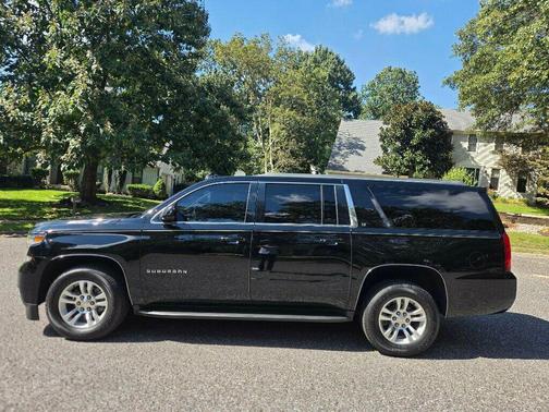 2018 Chevrolet Suburban LT