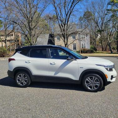 2021 Kia Seltos S