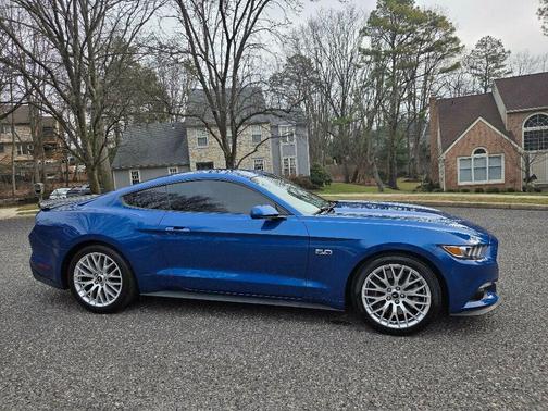 2017 Ford Mustang GT