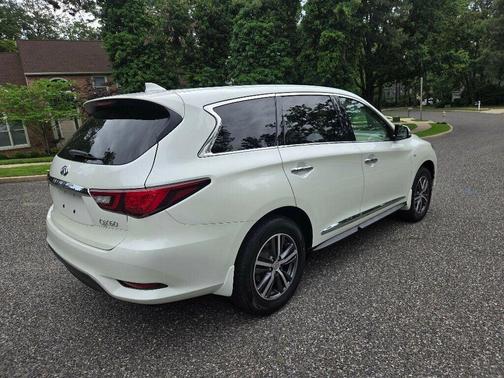 Majestic White 2019 INFINITI QX60 Pure