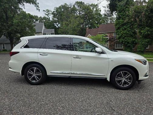 Majestic White 2019 INFINITI QX60 Pure