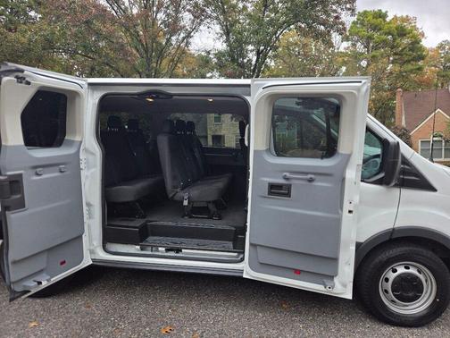 2016 Ford Transit-150 XL