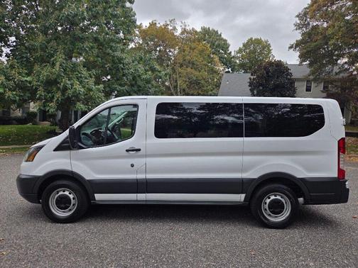2016 Ford Transit-150 XL