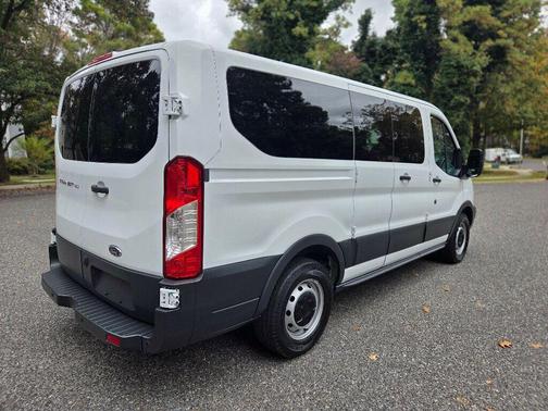 2016 Ford Transit-150 XL