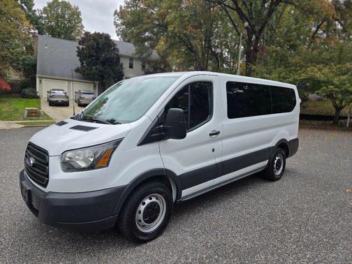 2016 Ford Transit-150 XL
