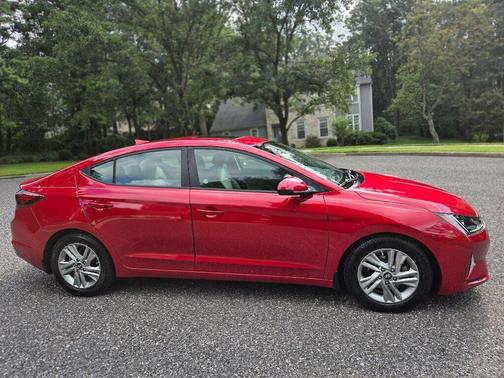 2020 Hyundai ELANTRA Value Edition