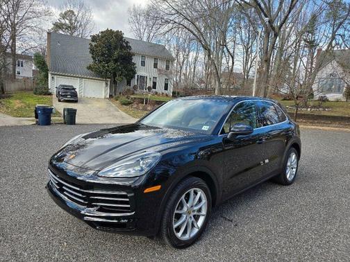 2022 Porsche Cayenne Cayenne