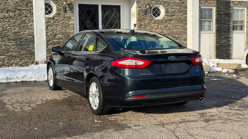 2014 Ford Fusion SE
