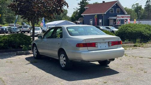 2000 Toyota Camry LE