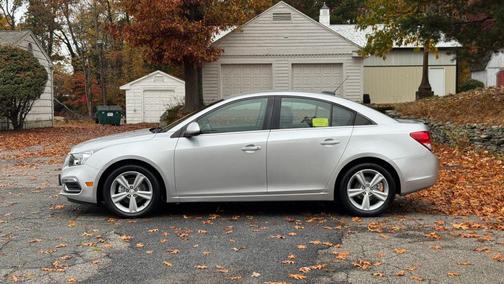 2015 Chevrolet Cruze 2LT