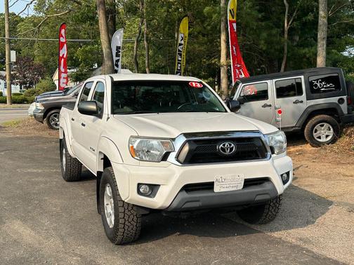 2013 Toyota Tacoma Base