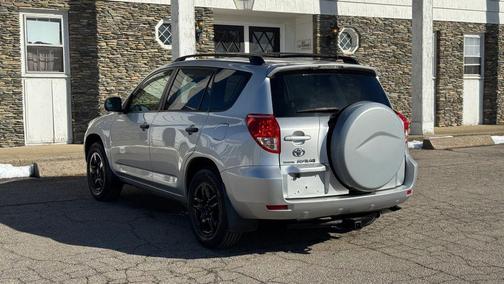 2007 Toyota RAV4 Sport