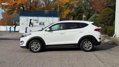 2016 Hyundai TUCSON Sport