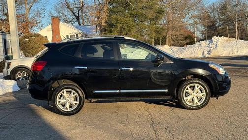 2011 Nissan Rogue SV
