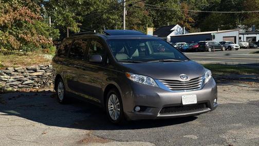 2015 Toyota Sienna XLE Premium
