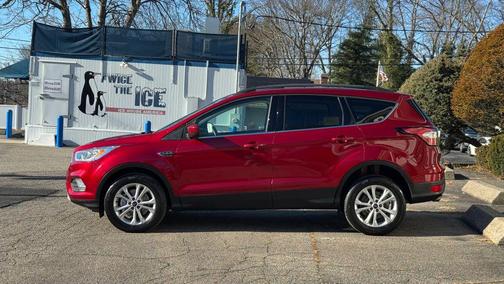 2017 Ford Escape SE