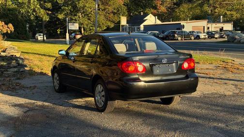 2004 Toyota Corolla LE