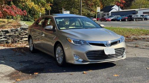 2013 Toyota Avalon Hybrid XLE Touring