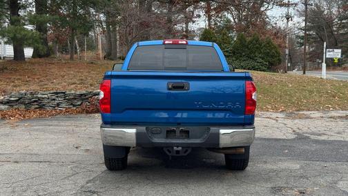 2017 Toyota Tundra SR5