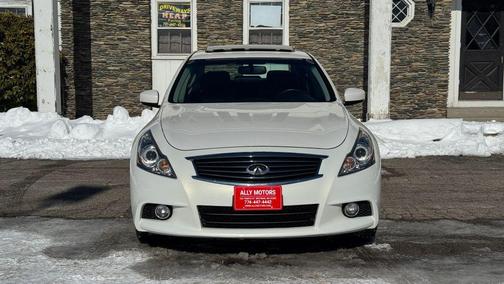 2011 INFINITI G37x Base