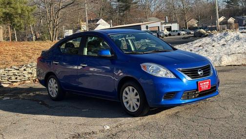 2013 Nissan Versa 1.6 S