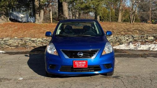 2013 Nissan Versa 1.6 S