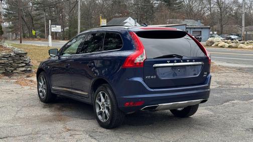 2015 Volvo XC60 T6 Platinum