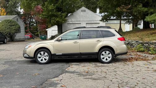 2010 Subaru Outback 2.5 i Limited