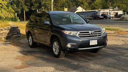 2013 Toyota Highlander SE
