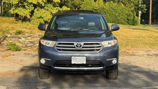 2013 Toyota Highlander SE