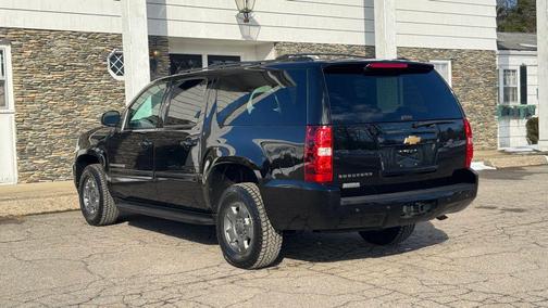 2013 Chevrolet Suburban 1500 LS