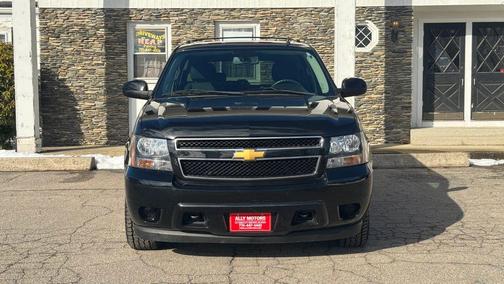 2013 Chevrolet Suburban 1500 LS