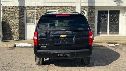 2013 Chevrolet Suburban 1500 LS