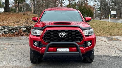 2016 Toyota Tacoma SR5