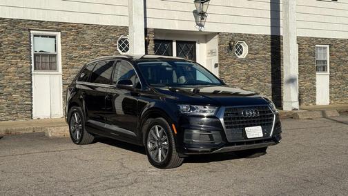 2018 Audi Q7 2.0T Premium Plus