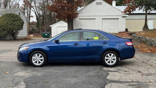 2010 Toyota Camry LE