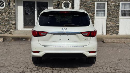 2017 INFINITI QX60 Base