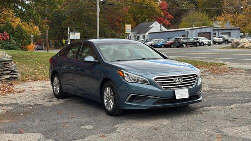 2016 Hyundai SONATA SE