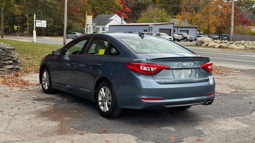 2016 Hyundai SONATA SE
