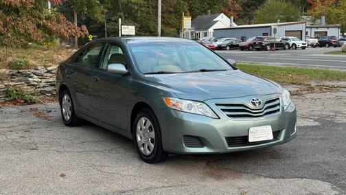 2010 Toyota Camry LE