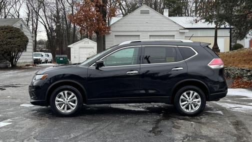 2016 Nissan Rogue SV