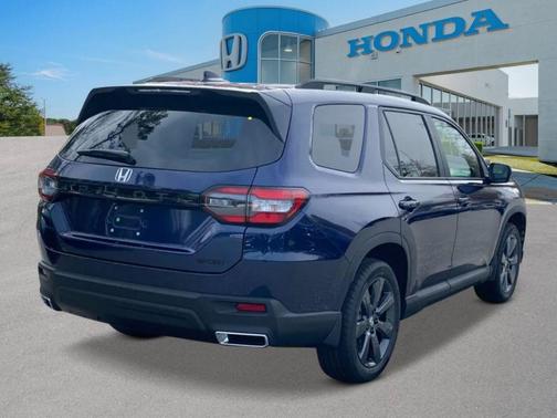 2025 Honda Pilot Sport