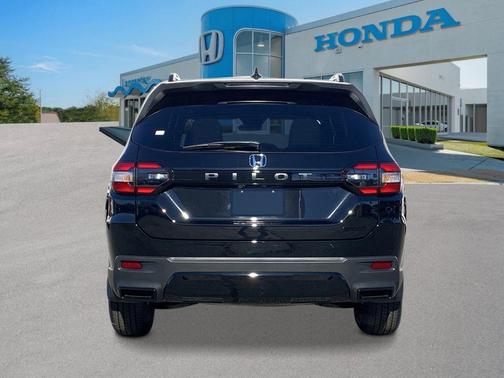 2026 Honda Pilot Sport