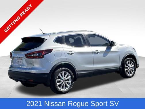 2021 Nissan Rogue Sport SV