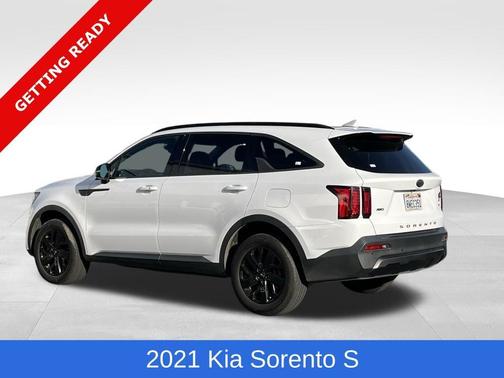 2021 Kia Sorento S