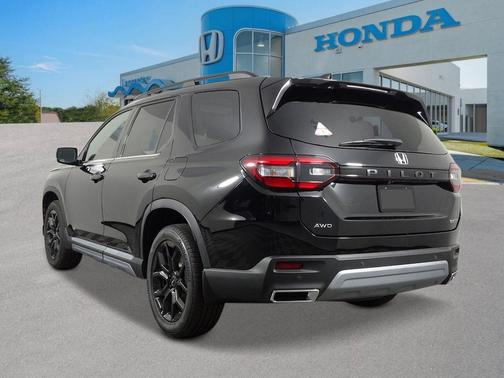 2025 Honda Pilot Touring+