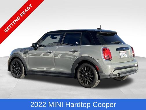 2022 MINI Hardtop Cooper
