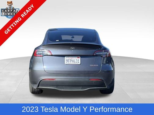 2023 Tesla Model Y Performance