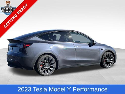 2023 Tesla Model Y Performance